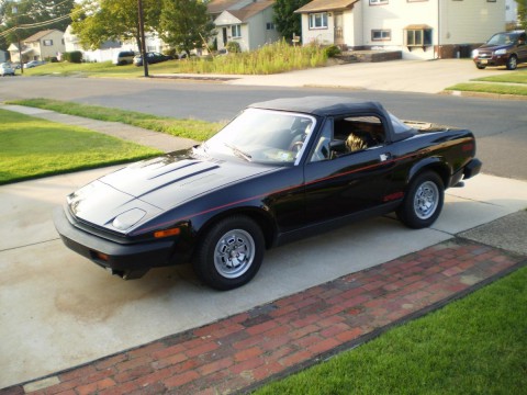 triumph TR 7
